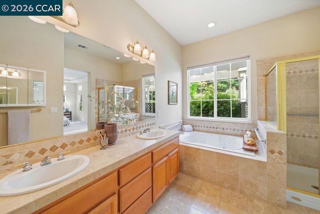1151 Keaveny Ct., Walnut Creek, CA 94597