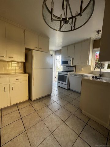 1558-1564 Ebers St., San Diego, CA 92107