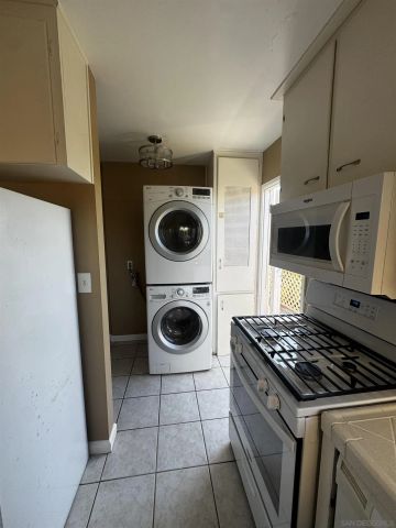 1558-1564 Ebers St., San Diego, CA 92107