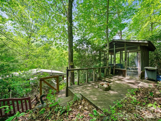 1331 Georges Fork Road, Burnsville, NC 28714