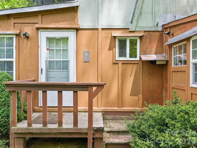 1331 Georges Fork Road, Burnsville, NC 28714