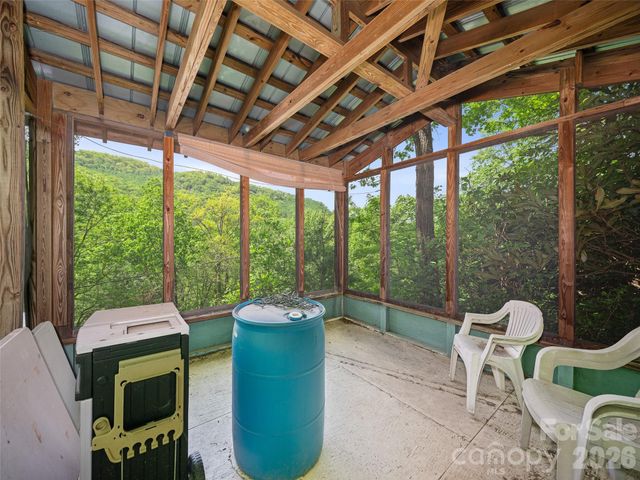 1331 Georges Fork Road, Burnsville, NC 28714