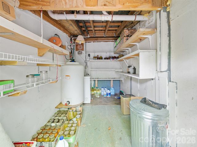 1331 Georges Fork Road, Burnsville, NC 28714