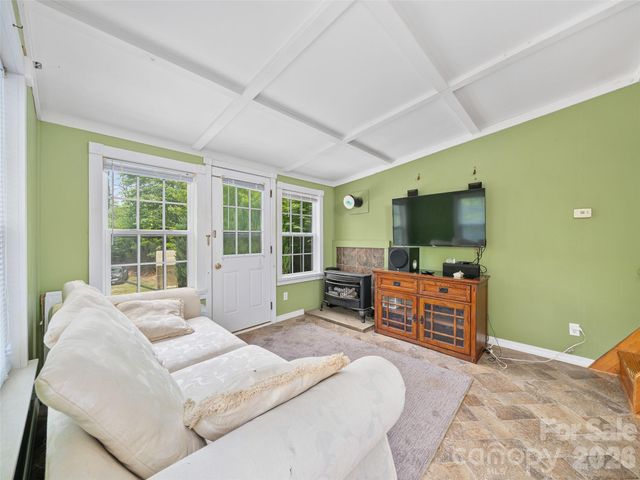 1331 Georges Fork Road, Burnsville, NC 28714