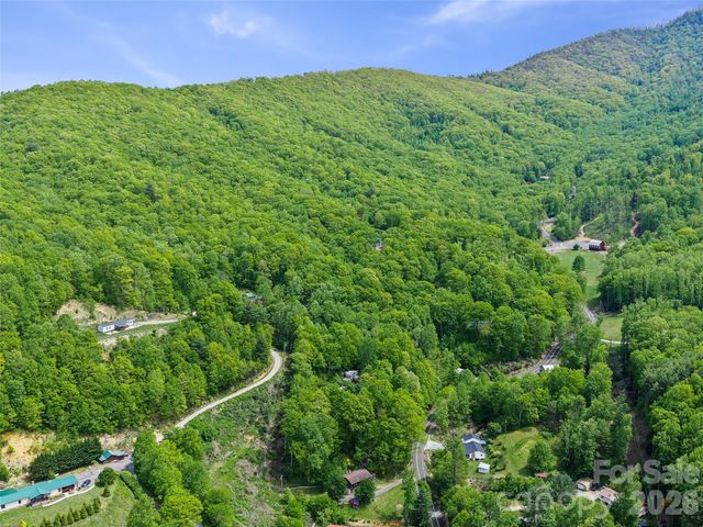 1331 Georges Fork Road, Burnsville, NC 28714