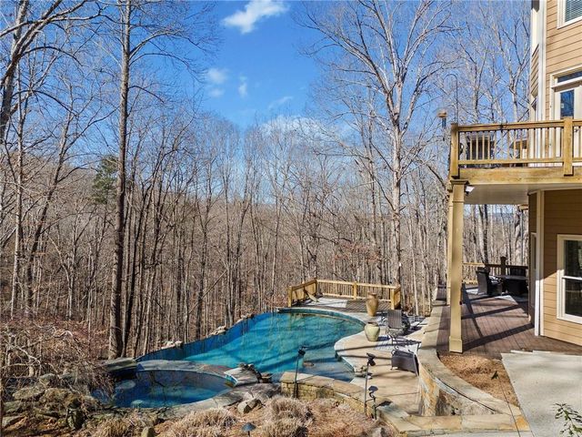 806 Waterford Estates Manor, Canton, GA 30115