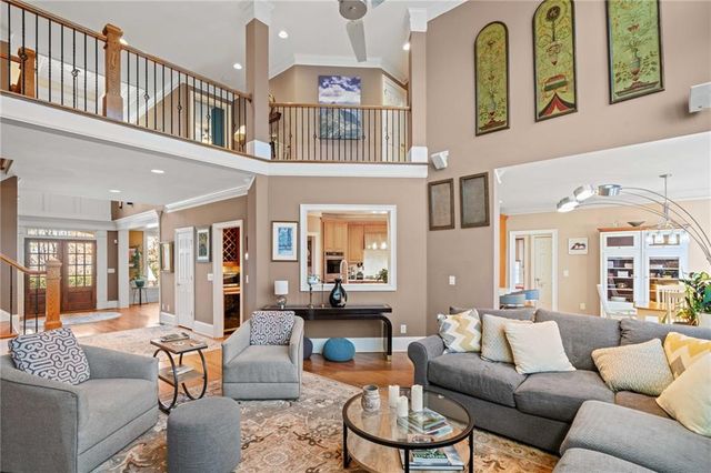 806 Waterford Estates Manor, Canton, GA 30115