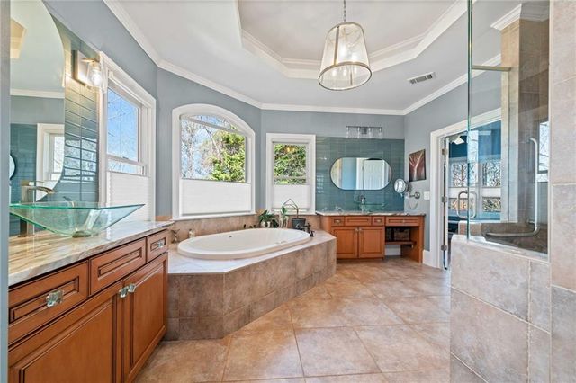 806 Waterford Estates Manor, Canton, GA 30115