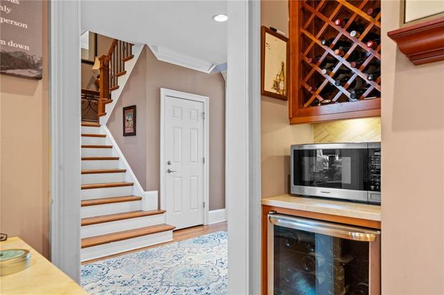 806 Waterford Estates Manor, Canton, GA 30115