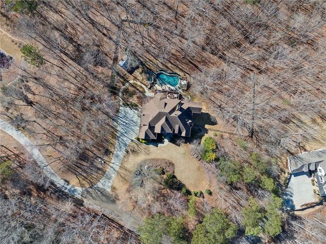 806 Waterford Estates Manor, Canton, GA 30115