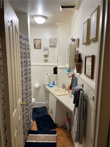 323 Poplar AVE, Newport News, VA 23607