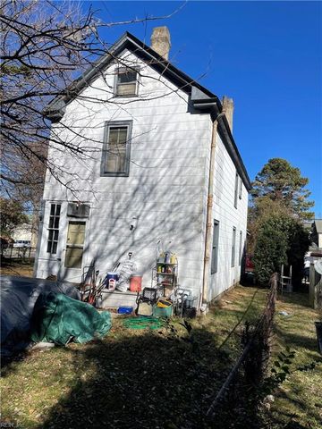 323 Poplar AVE, Newport News, VA 23607