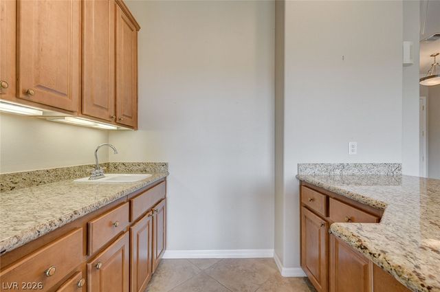 2012 Oliver Springs Street, Henderson, NV 89052