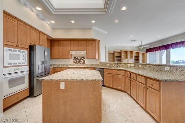 2012 Oliver Springs Street, Henderson, NV 89052