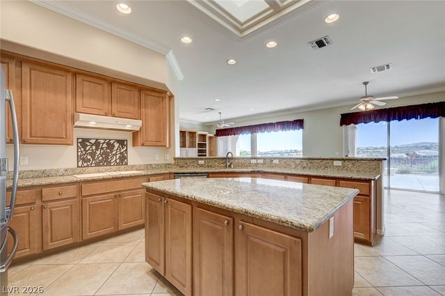 2012 Oliver Springs Street, Henderson, NV 89052