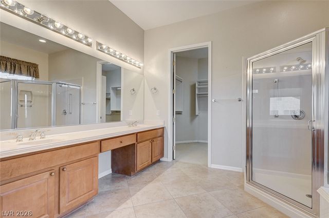 2012 Oliver Springs Street, Henderson, NV 89052