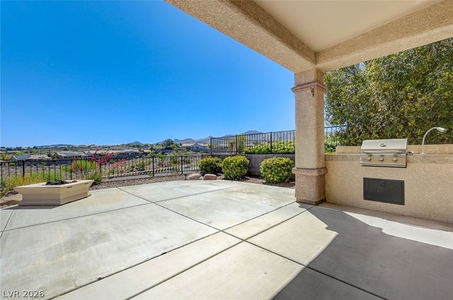 2012 Oliver Springs Street, Henderson, NV 89052