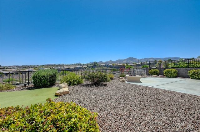 2012 Oliver Springs Street, Henderson, NV 89052