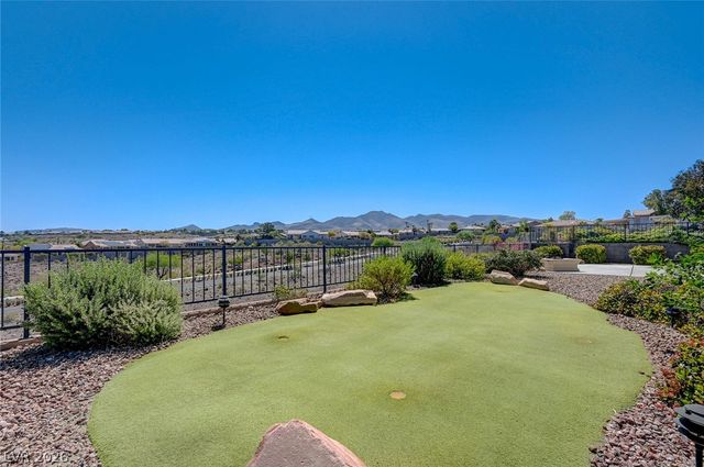 2012 Oliver Springs Street, Henderson, NV 89052