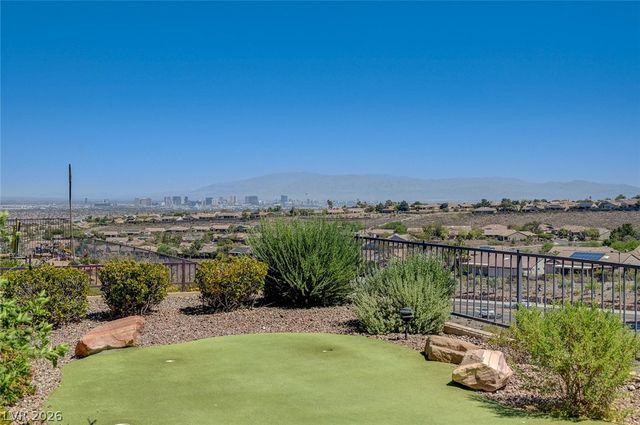 2012 Oliver Springs Street, Henderson, NV 89052