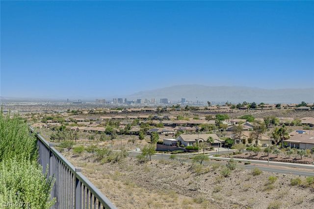 2012 Oliver Springs Street, Henderson, NV 89052