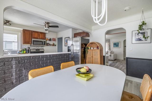 7907 Renwood Drive, Parma, OH 44129