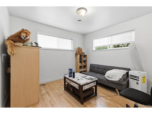 1164 Dallas St, Aurora, CO 80010