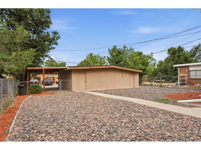 1164 Dallas St, Aurora, CO 80010