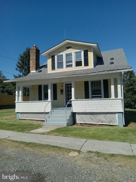 161 S BOLTON ST, Romney, WV 26757