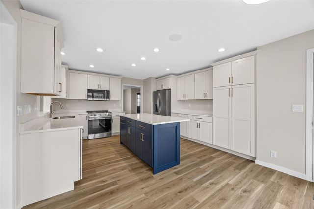 90 Partridge Avenue, Marion, IA 52302