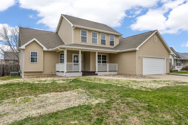 90 Partridge Avenue, Marion, IA 52302