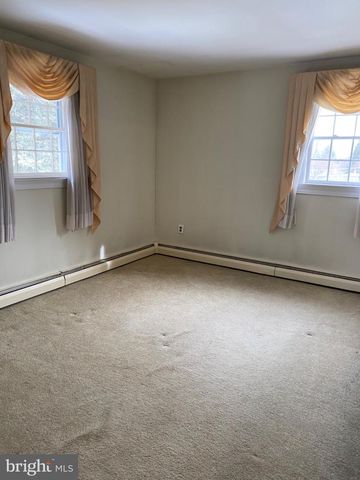 659 ROBERTS AVE, Glenside, PA 19038