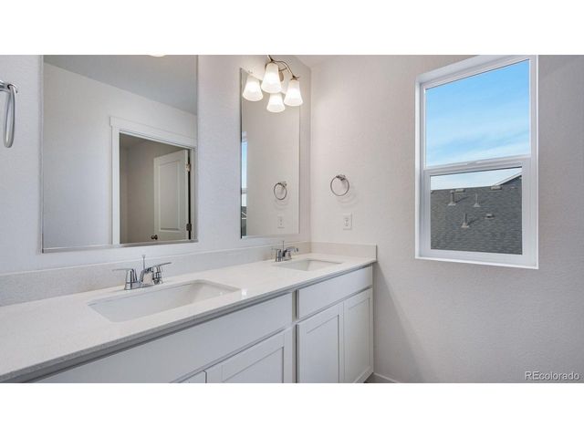 1031 Alpine St, Lochbuie, CO 80603