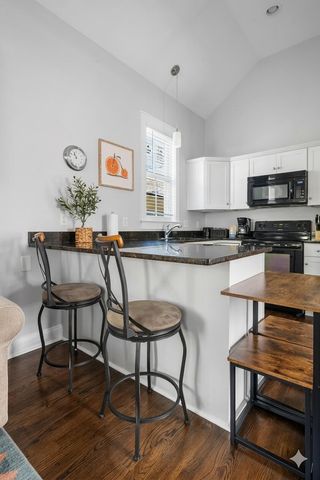 23 H Street, Charleston, SC 29403