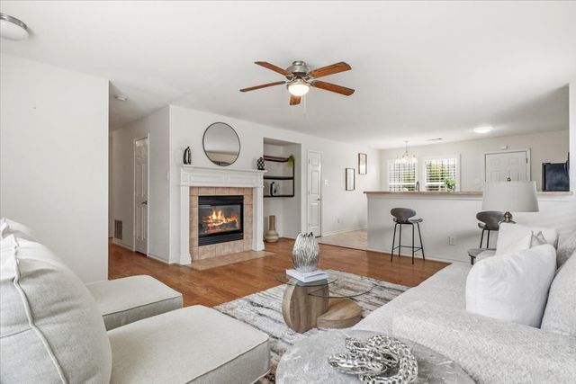 6143 Balcony Lane, Dallas, TX 75241