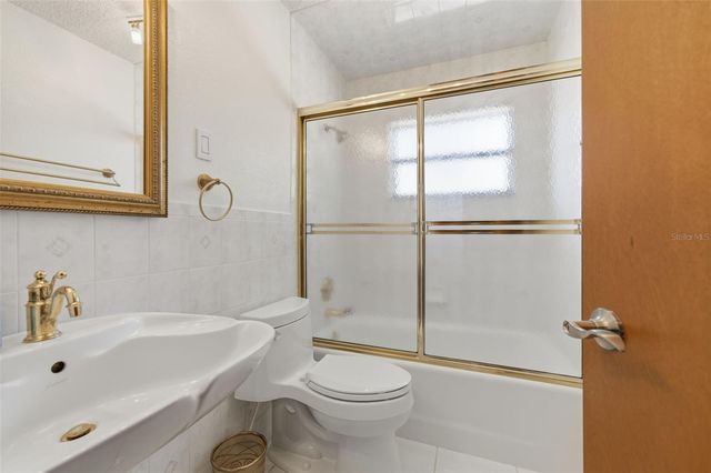 8123 RIVER COUNTRY DRIVE, Weeki Wachee, FL 34607