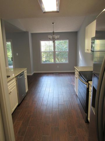 138 Kensington Way, Aberdeen, NC 28315