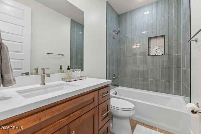 1041 N 371ST Lane, Tonopah, AZ 85354