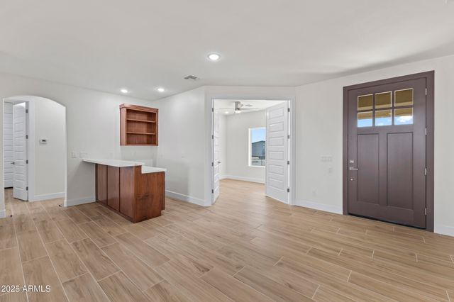 1041 N 371ST Lane, Tonopah, AZ 85354