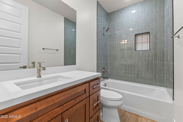 1041 N 371ST Lane, Tonopah, AZ 85354