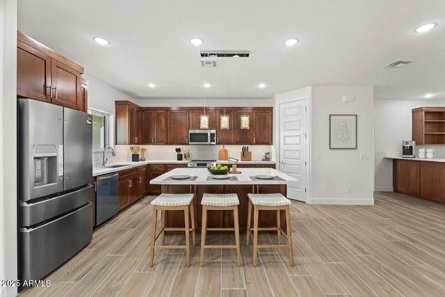 1041 N 371ST Lane, Tonopah, AZ 85354