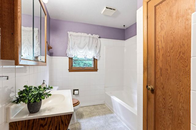 13176 Point Douglas Drive S, Hastings, MN 55033