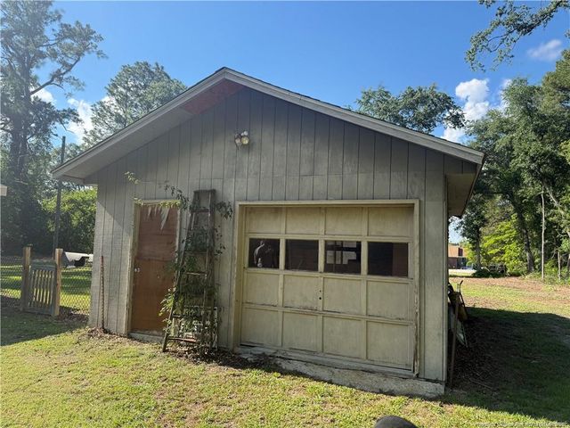 100 McRae Street, Red Springs, NC 28377