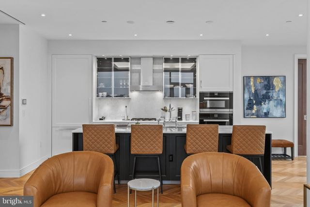 300 International Dr Unit 2303, Baltimore, MD 21202