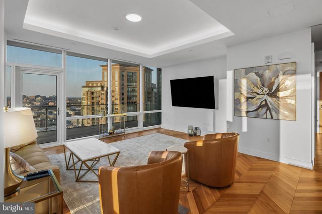 300 International Dr Unit 2303, Baltimore, MD 21202