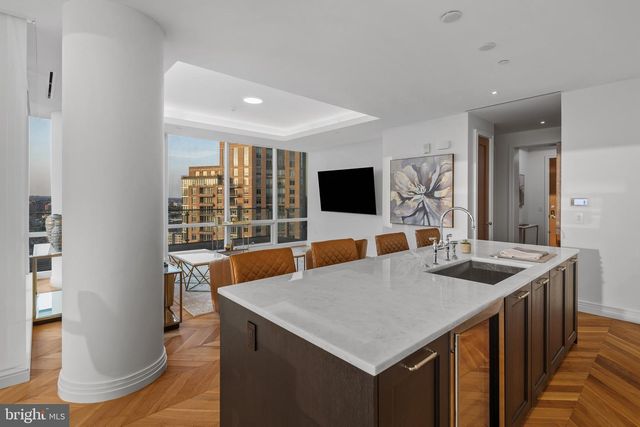 300 International Dr Unit 2303, Baltimore, MD 21202