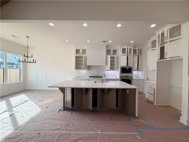 4104 Erin Drive, Rogers, AR 72758