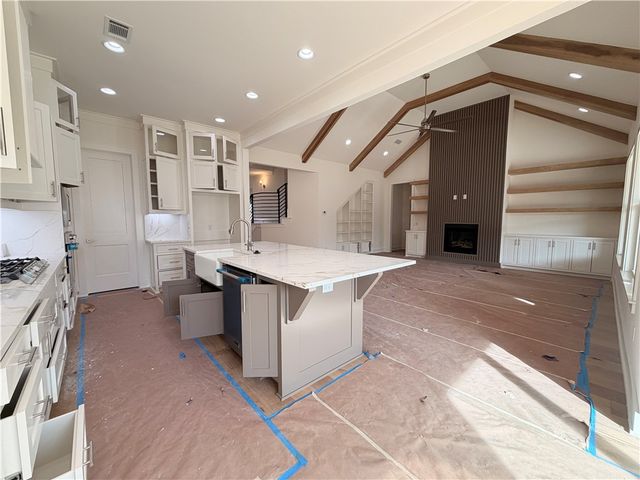 4104 Erin Drive, Rogers, AR 72758