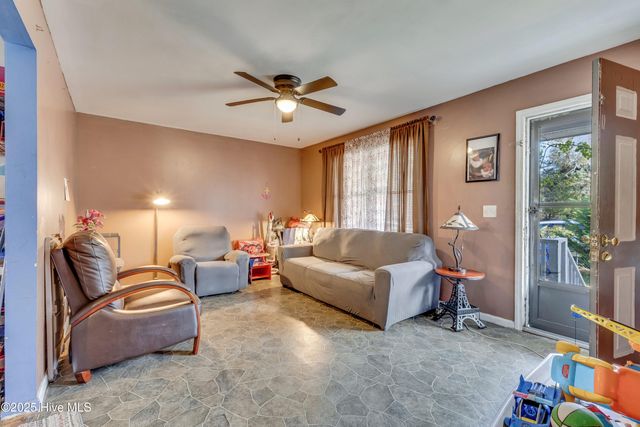 431 Henry Street, Wilmington, NC 28405