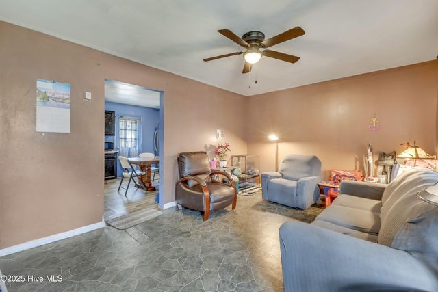431 Henry Street, Wilmington, NC 28405